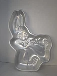 1978 Vintage Wilton Bugs Bunny Cake Pan 502-7598 17.5 X 12 Warner Bros Euc. Fixed Price $24.00.