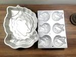 Wilton *2 Set* Big Bird Character Cake Cookie Pans 2105-9476 2105-2384 1984. Fixed Price $10.00.