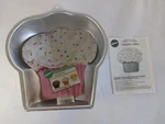 Wilton Cupcake Pan Cakes, 2105-3318 From 2005+ Insert And Booklet. Fixed Price $11.98.