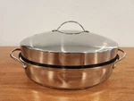 Cuisinart Roasting Pan With Rack & Lid Quart, 17 " Roaster. Fixed Price $40.00.