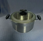 Vintage Hamilton Beach Dutch Oven /stock Pot Pan 5 Quart With Lid. Fixed Price $19.99.
