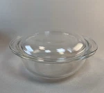 Vintage Pyrex #022 Clear Glass 1 Quart Casserole Bowl With Lid 682-C -usa. Fixed Price $23.99.