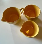 Temptations By Tara World Gold 3 Piece Nesting Mixing Bowl W/spout. Fixed Price $29.99.