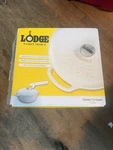Lodge 7.5 Quart Enameled Cast Iron Dutch Oven Oyster White For Baking New RB16. Fixed Price $67.50.