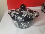 New Rare Blue Harbor Black Rose Casserole Dish With Lid 1.5 Quart Round. Fixed Price $29.99.