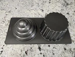 Cupcake Pan Non-stick Wilton Jumbo 3D Giant Mold, Used Once. Fixed Price $11.99.