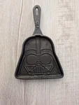 Darth Vader Star Wars Cast Iron Pancake Skillet, Lucasfilm (lfl)/disney Licensed. Fixed Price $14.00.