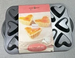 New Nordic Ware Heart Tartlette Cast Aluminum Baking Pan Platinum Col. Fixed Price $35.00.