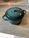 8 Oz Artichaut Mini Round Cocotte Premium Stoneware Casserole Dish For All Ovens. Fixed Price $19.00.