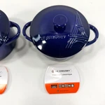 Creuset Mini Cocotte Stoneware Indigo W/lids Nwt's (2) 8OZ/250ML Eiffel Tower. Fixed Price $86.00.