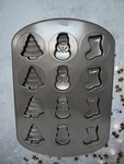 Wilton Christmas Holiday Baking Sheet Cookie Pan 12 Shapes Nonstick Mold. Fixed Price $12.95.