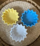 Chantal 93-SU13 1.5 Cup 14 Points Star Shaped Stoneware Bowls Set Of Colors. Fixed Price $37.95.