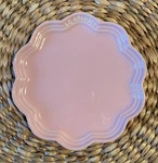 Le Creuset Satin Pink Flower Frill Plate Stoneware 8.7" 22CM Nib. Fixed Price $32.00.