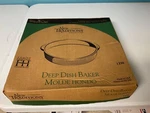 Pampered Chef Deep Dish Baker, New Traditions, In Box #1336. #7. Fixed Price $44.99.