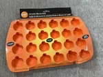 Wilton Pumpkin Silicone Mold 24 Cavity Halloween Treat Candy Baking. Fixed Price $6.00.