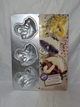 Wilton Baby Shower Umbrella Mini Cavity Cake Pan 2105-8256,. Fixed Price $6.80.