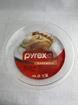Pyrex Bakeware 9-1/2-INCH Scalloped Pie Plate, Clear New. Fixed Price $23.40.