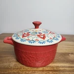 Mini Casserole Dish With Lid Stoneware Mazie Red 14.4 Oz The Pioneer Woman. Fixed Price $16.99.