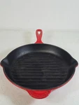 Creuset #26 Enameled Cast Iron Grill Pan Skillet 10.5" Red Double Spout. Fixed Price $49.95.