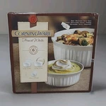 Corningware French White Piece Bake Set 2.5 Qt, 1.5 16 Oz Round With Lids. Fixed Price $38.99.