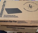 Pampered Chef Stoneware Bar Pan Baking Tray Rectangular Beige Easy Clean 1445. Fixed Price $39.00.