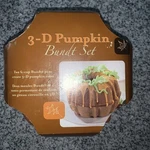 Vintage Nordic 3-D Pumpkin Bundt Cake Set Bakeware 6 Cup 8 New. Fixed Price $18.94.
