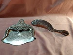 Wm. Rogers Victorian Crumb Brush & Pan Set Tarnish Resistant. Fixed Price $40.00.