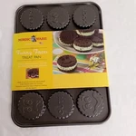 Nordic Ware Pro Nip Cast Aluminum Treat Pan Funny Faces Whoopie New Usa. Fixed Price $22.99.
