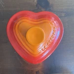 Le Creuset Stoneware Heart Shaped Ramekin With Lid Red Orange Ombre 0812 Ceramic. Fixed Price $16.99.