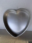 Vintage Wilton Industries Heart Shape Baking Pan 2105-602 2000 China. Fixed Price $12.00.