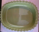 Chantal 93-OVR24 1 Qt Green Oval Baking Dish Scalloped Edge Oven Safe. Fixed Price $25.00.