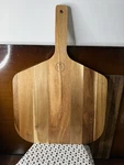 Pampered Chef Pizza Peel (#100257) Wood Charcuterie Display Classic Qq. Fixed Price $13.99.
