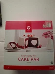 Wilton Heart Tasty-fill Non-stick Silver Round Cake Pan Set 2 Piece. Fixed Price $10.00.