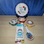 Pioneer Woman 3 Floral Mini Casserole Dishes Pie Dish, Spoon Rest, Kitchen Timer. Fixed Price $65.99.