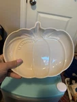 Le Creuset Pumpkin Dish Medium - 9 Meringue New. Fixed Price $50.00.