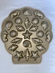 Nordic Ware Gold Seashell Pan Mini Cakes Chocolates Seahorse Starfish Candy. Fixed Price $20.00.