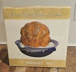 Tumbleweed Stoneware Pottery Deep Dish Upright Chicken Oven Roaster Bakeware. Fixed Price $24.95.