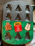 Wilton 12 Cavity Non Stick Cookie Pan Christmas Tree, Snowman, Gingerbread New. Fixed Price $15.00.