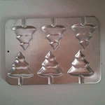Wilton Christmas Tree Cookie Baking Cake Pops Treat Pan 2105-8101. Fixed Price $7.99.