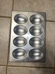 Wilton 1971 Egg Mold 3 Inch Mini Cakes Makes Easter Vintage 508-2127. Fixed Price $9.99.