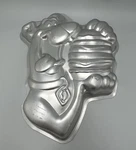 Vtg Wilton Cartoon Network Scooby Doo Hamburger Aluminum Cake Pan 2105-3227. Fixed Price $10.00.