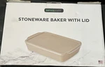 Servappetit Stoneware Baker With Lid. Fixed Price $33.00.