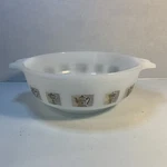 Qt. Glasbake Inland Casserole Dish J-2318 Gold Brown Tea Coffee Pot Pattern. Fixed Price $9.99.