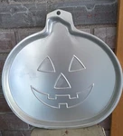 Vintage Jack-o-lantern Halloween Wilton Cake Or Cookie Pan 2105-6207 Indonesia. Fixed Price $17.99.