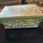 Temptations Baking Dish Tara Floral Lace Green 1.5 Qt With Metal Carrier Trivet. Fixed Price $20.00.