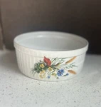 Pillivuyt For Hoan Vintage Wildflower 8" Round Porcelain Souffle/casserole Dish. Fixed Price $24.00.