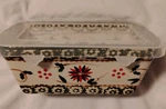 Temp-tations Old World 12OZ Baking Pan / Plastic & Holiday Floral Pattern.. Fixed Price $12.90.