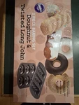 Nib Wilton 2 Piece Baking Set - Doughnut And Twisted Long John Two Pans. Fixed Price $14.00.