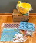 Pampered Chef Cupcake Baking Set #100747 Silicone Muffin Pan Decorating Nip. Fixed Price $49.00.