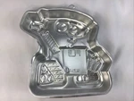 Wilton 2105-9999 Disney Pixar Wall-e Cake Pan Mold Walle. Fixed Price $7.96.